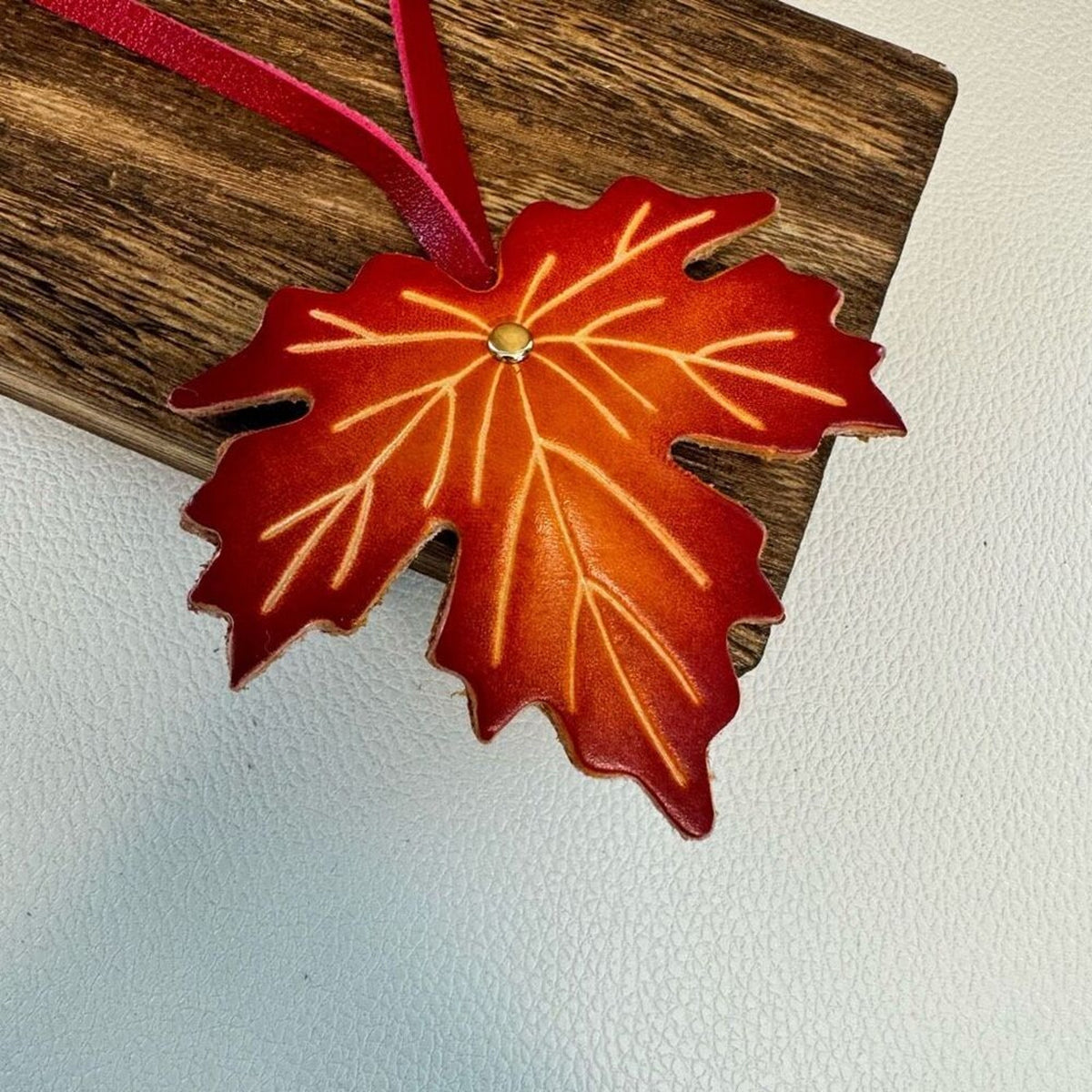 Maple Leaf Genuine Leather Purse Charm NeW FAST SHIP Leather Keychain Bag Flair