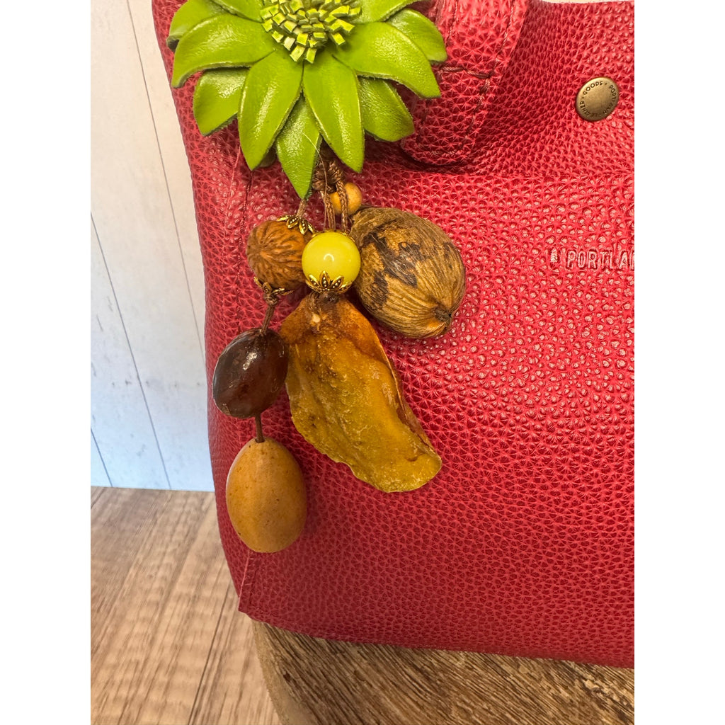 Summer Daisy Green Purse Charm Genuine Leather Sunflower Flower Bag Charm NEW!