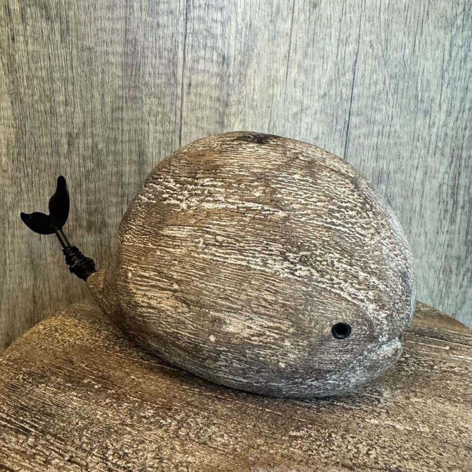 Rustic Whale Sitter Wood Home Decor Beach House FAST SHIP NEW