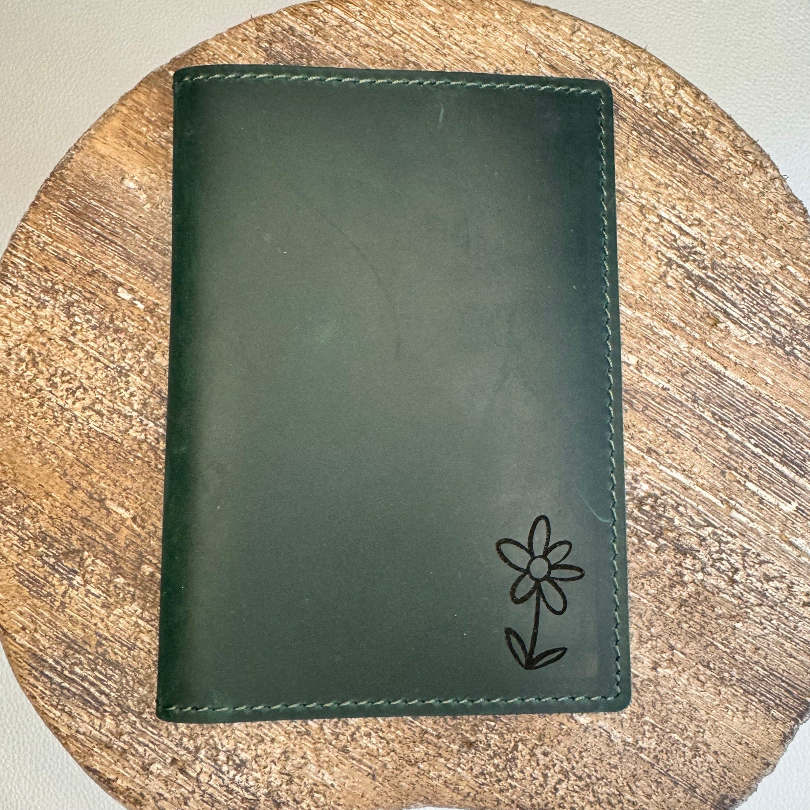 Genuine Leather Passport Holder DARK GREEN Passport Wallet NEW FAST SHIP
