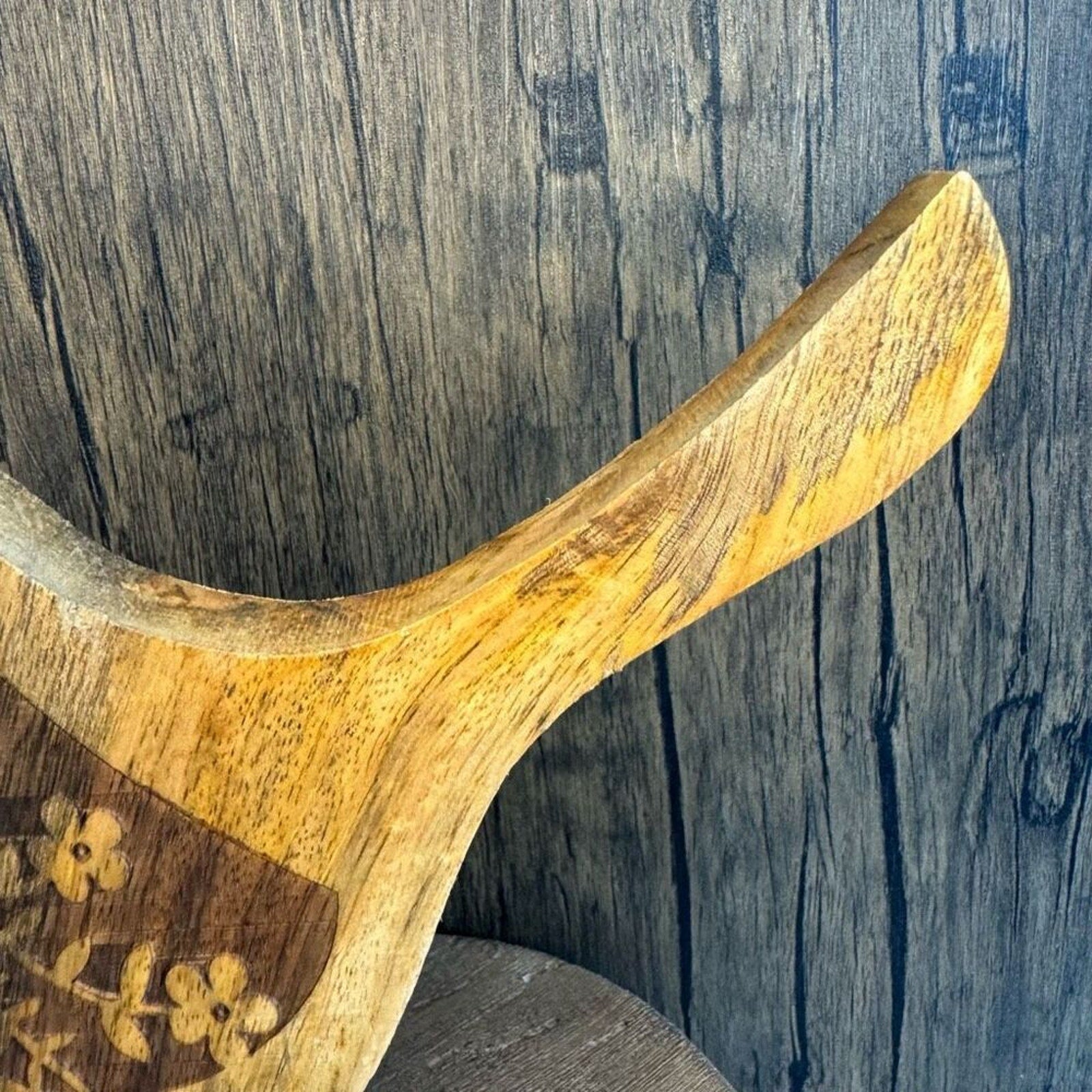 Home Decor Wood Bird Sitter Farm Chicken Decor NEW FAST SHIP