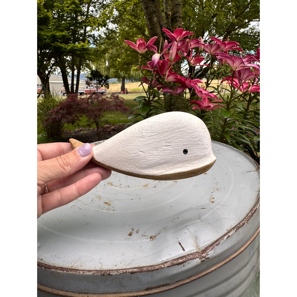 Rustic Mini White Whale Sitter Wood Home Decor Beach House FAST SHIP NEW