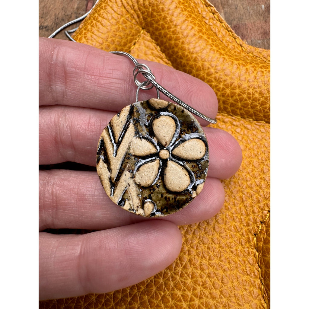 Boho Necklace Round Zig Zag Daisy Pendant Ceramic Necklace Medallion Jewelry