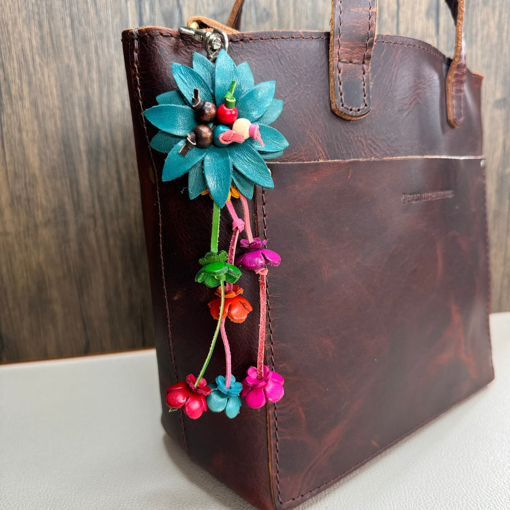 Daisy Flower Leather Bag Charm Genuine Leather Purse Crossbody Keychain NEW