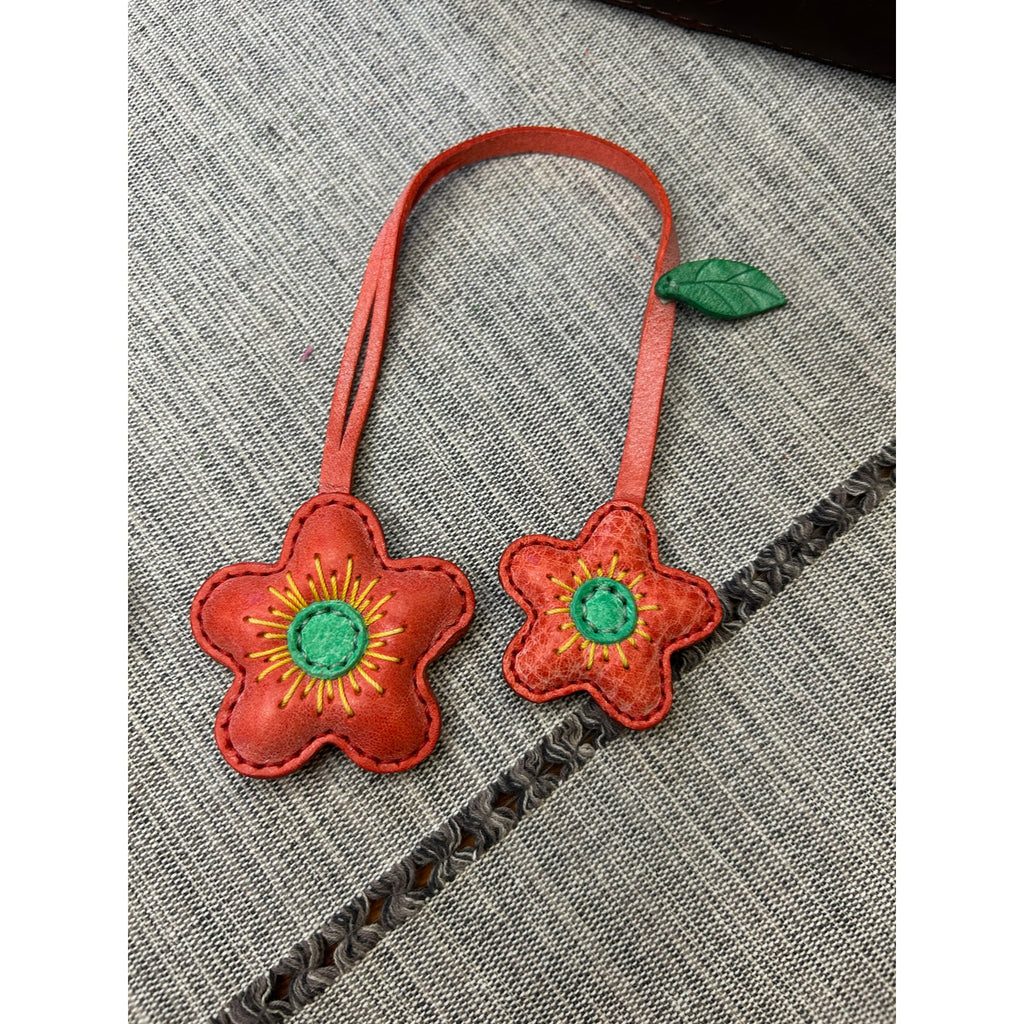 Double Light Red Flower Bag Charm Daisy Flower Genuine Leather Purse Charm
