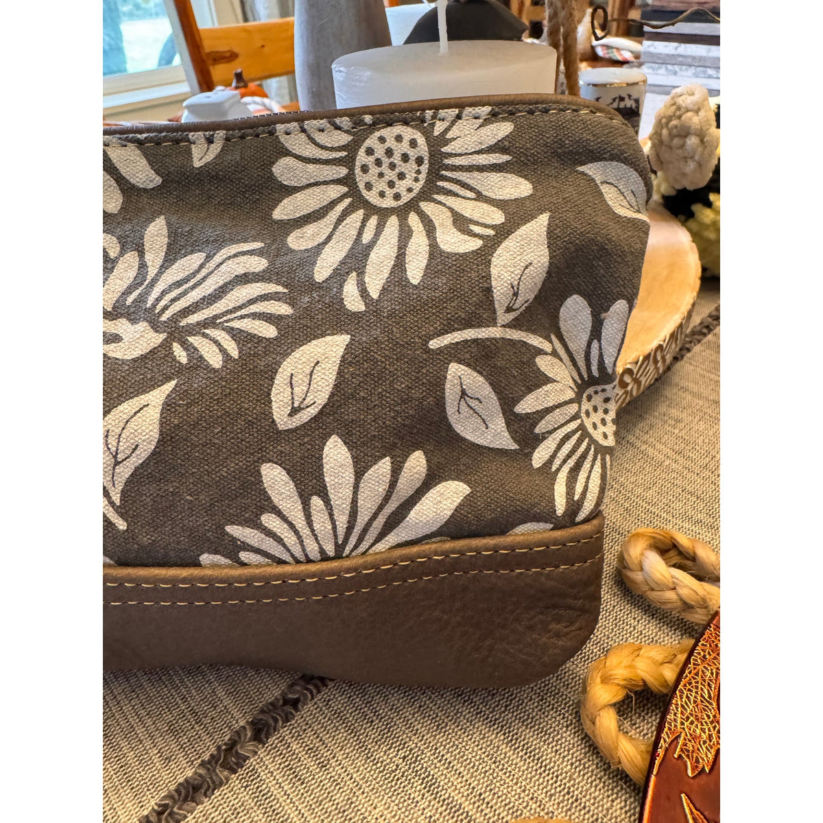 Daisy Flower Clutch Brown Neutral Purse Wristlet Bag Boho Pouch 9 x 6