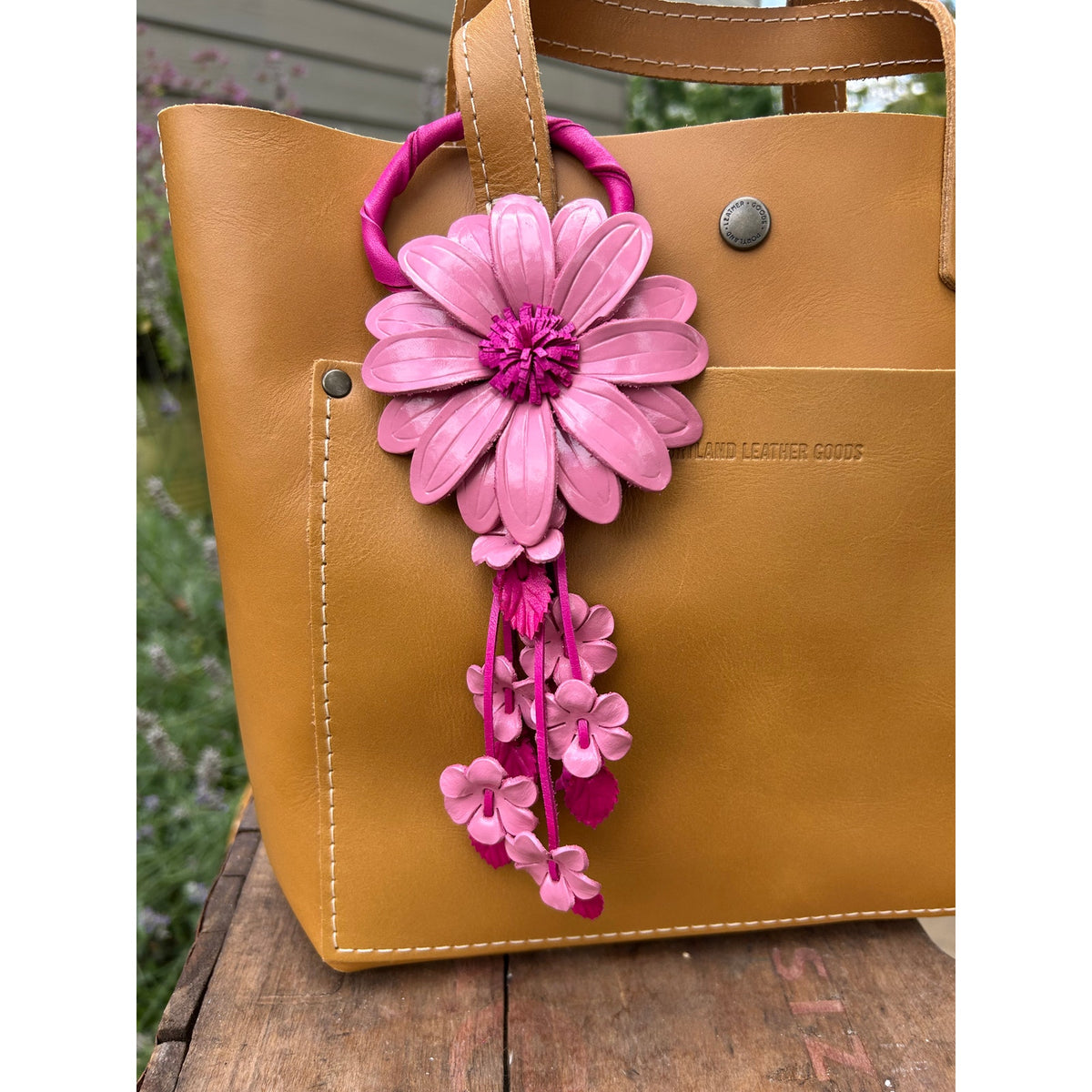 Flower Genuine Leather Bag Charm Pink Daisy Leather Purse Crossbody Keychain