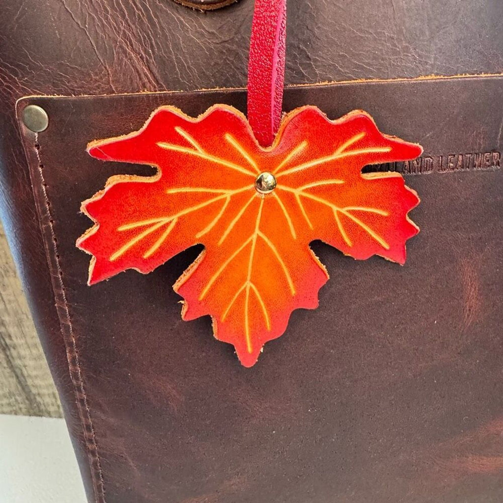 Maple Leaf Genuine Leather Purse Charm NeW FAST SHIP Leather Keychain Bag Flair
