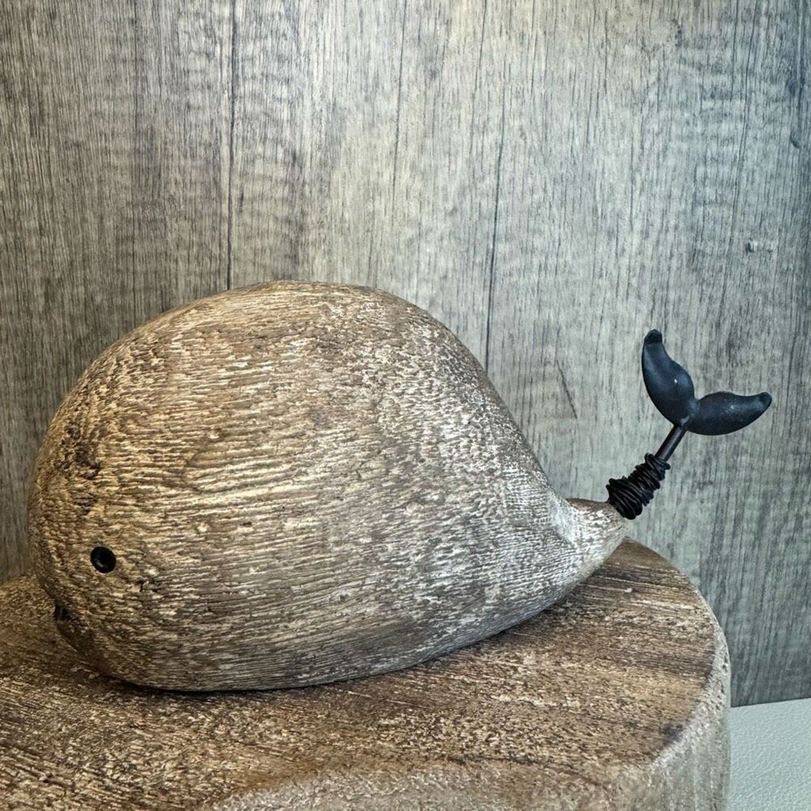 Rustic Whale Sitter Wood Home Decor Beach House FAST SHIP NEW