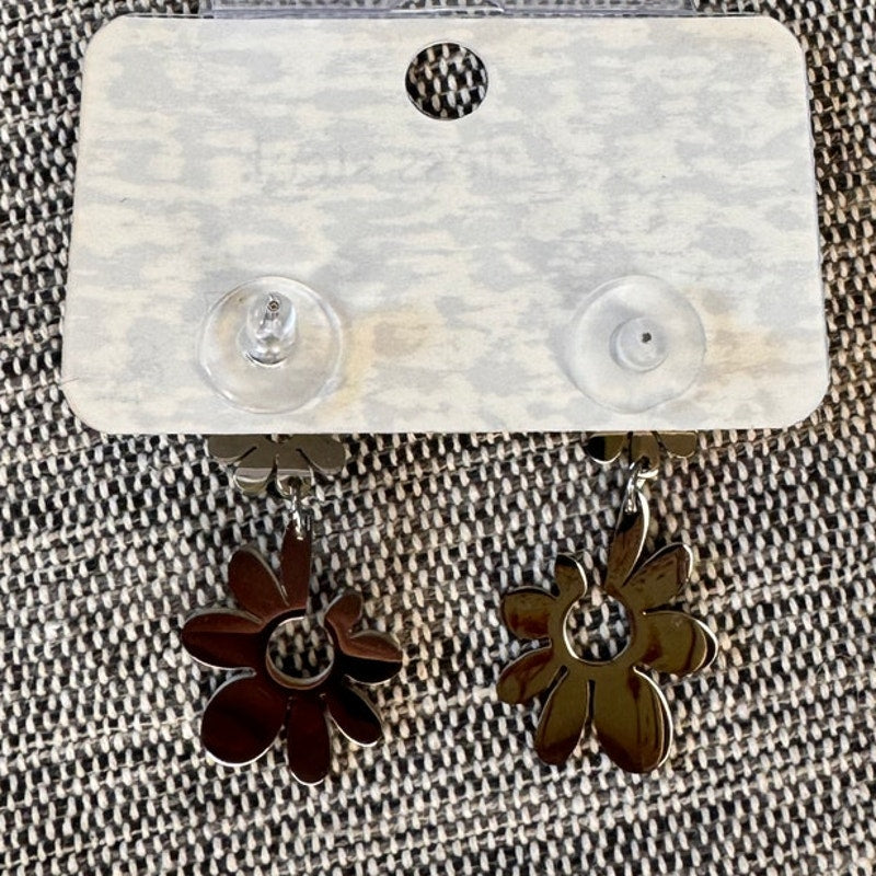 Daisy Earrings Silver Accessories Boho Accessories Flower Accessories NEW!