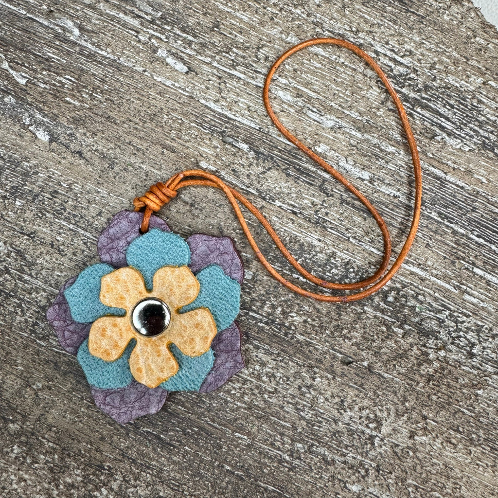 Leather Charm Flower Bag Charm Genuine Leather Purse Keychain NEW FAST SHIP