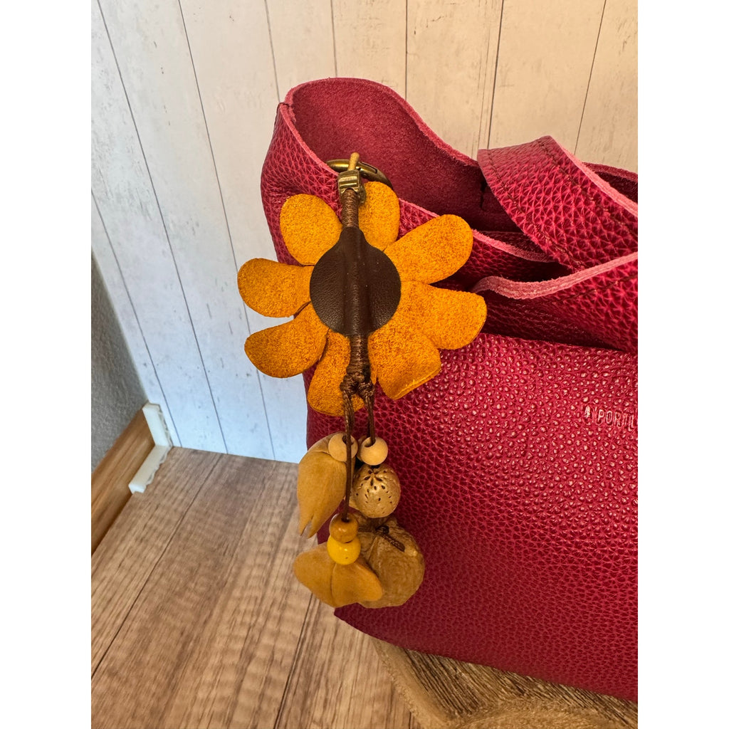Yellow Summer Daisy Purse Charm Genuine Leather Sunflower Flower Bag Charm NEW!