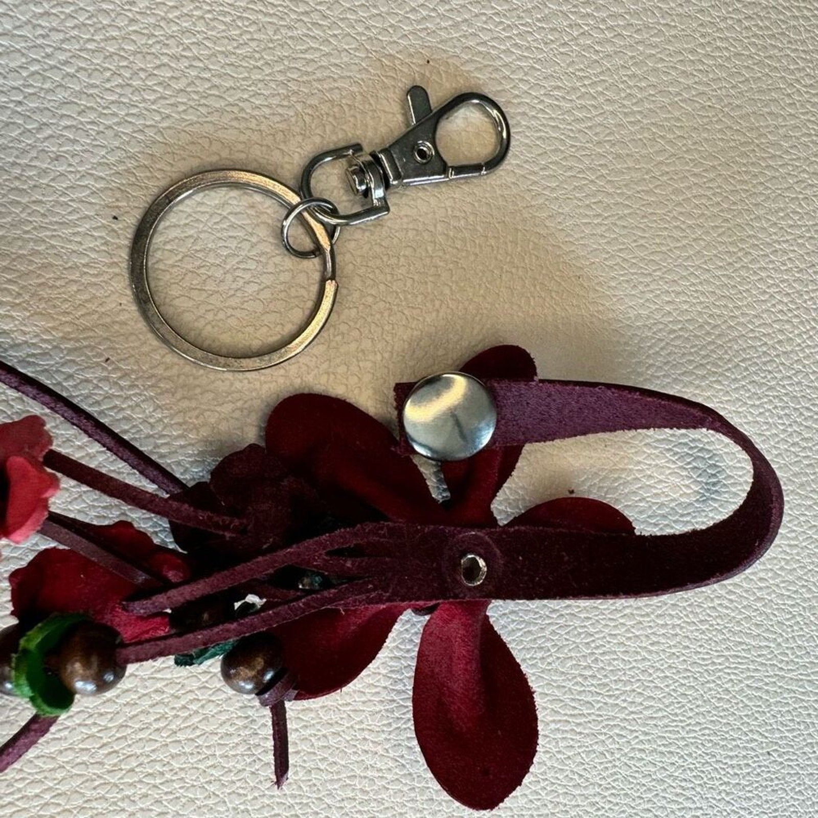 Daisy Flower Leather Bag Charm Leather Purse Crossbody Keychain NEW