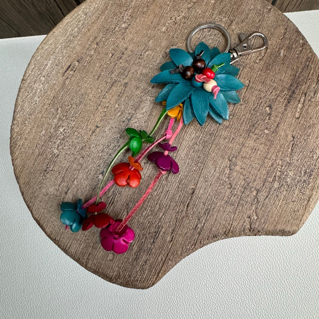 Daisy Flower Leather Bag Charm Genuine Leather Purse Crossbody Keychain NEW