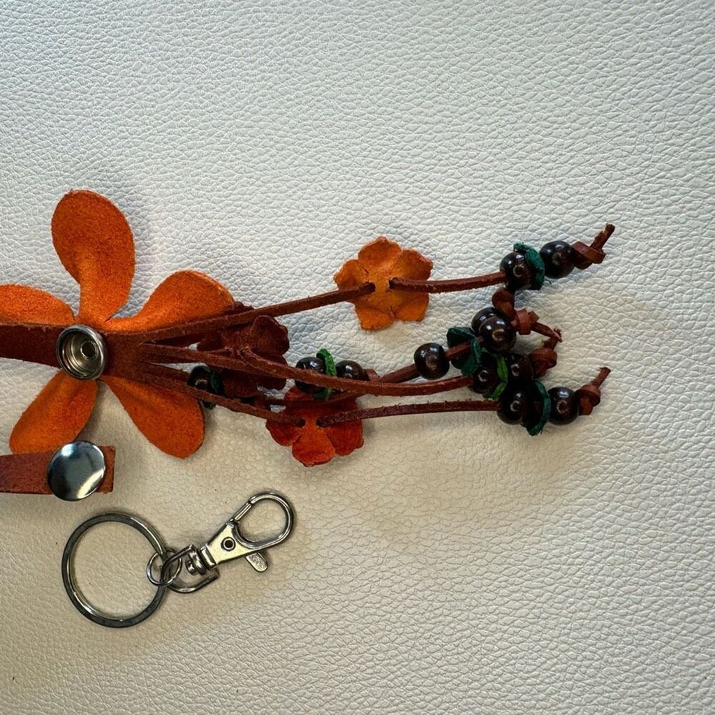 Daisy Flower Leather Bag Charm Leather Purse Crossbody Keychain NEW