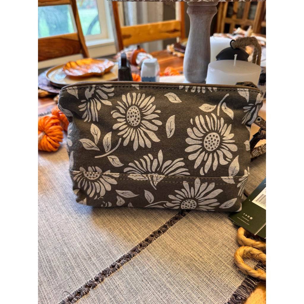 Daisy Flower Clutch Brown Neutral Purse Wristlet Bag Boho Pouch 9 x 6