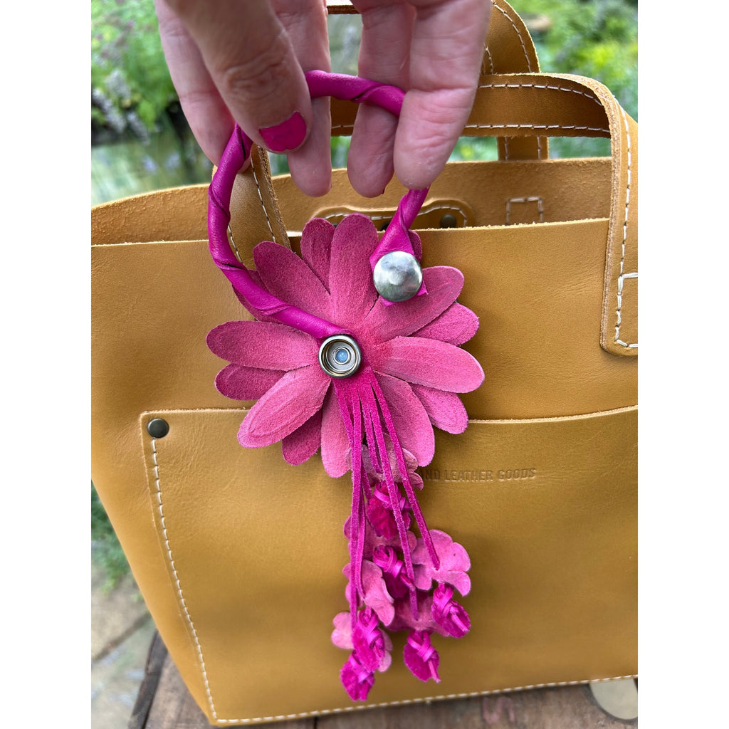 Flower Genuine Leather Bag Charm Pink Daisy Leather Purse Crossbody Keychain