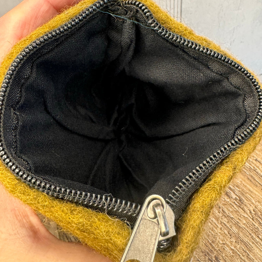 Felted Wool Green Wallet Pouch Scarlett Honeycreeper Makeup Bag New FAST SHIP